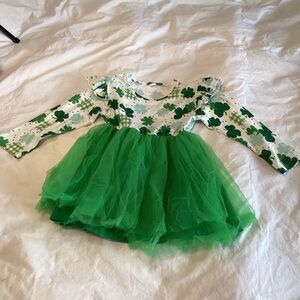 St. Patrick’s Day Green Shamrock Kids Dress long sleeve, tulle skirt sz 110